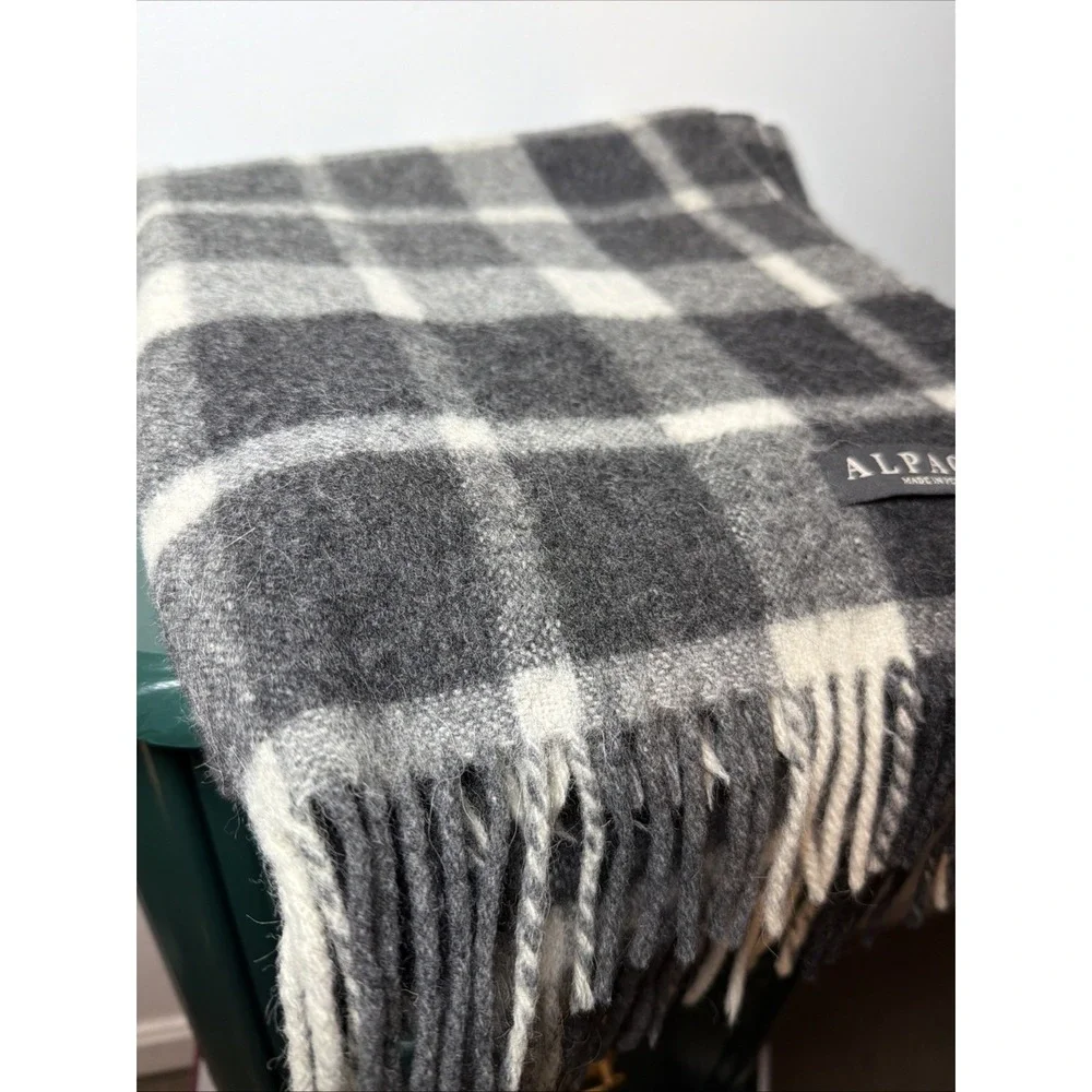 Alpaca Wool Gray And White Plaid Throw Blanket Fringe 62'' x 51'' Farmhouse Cozy